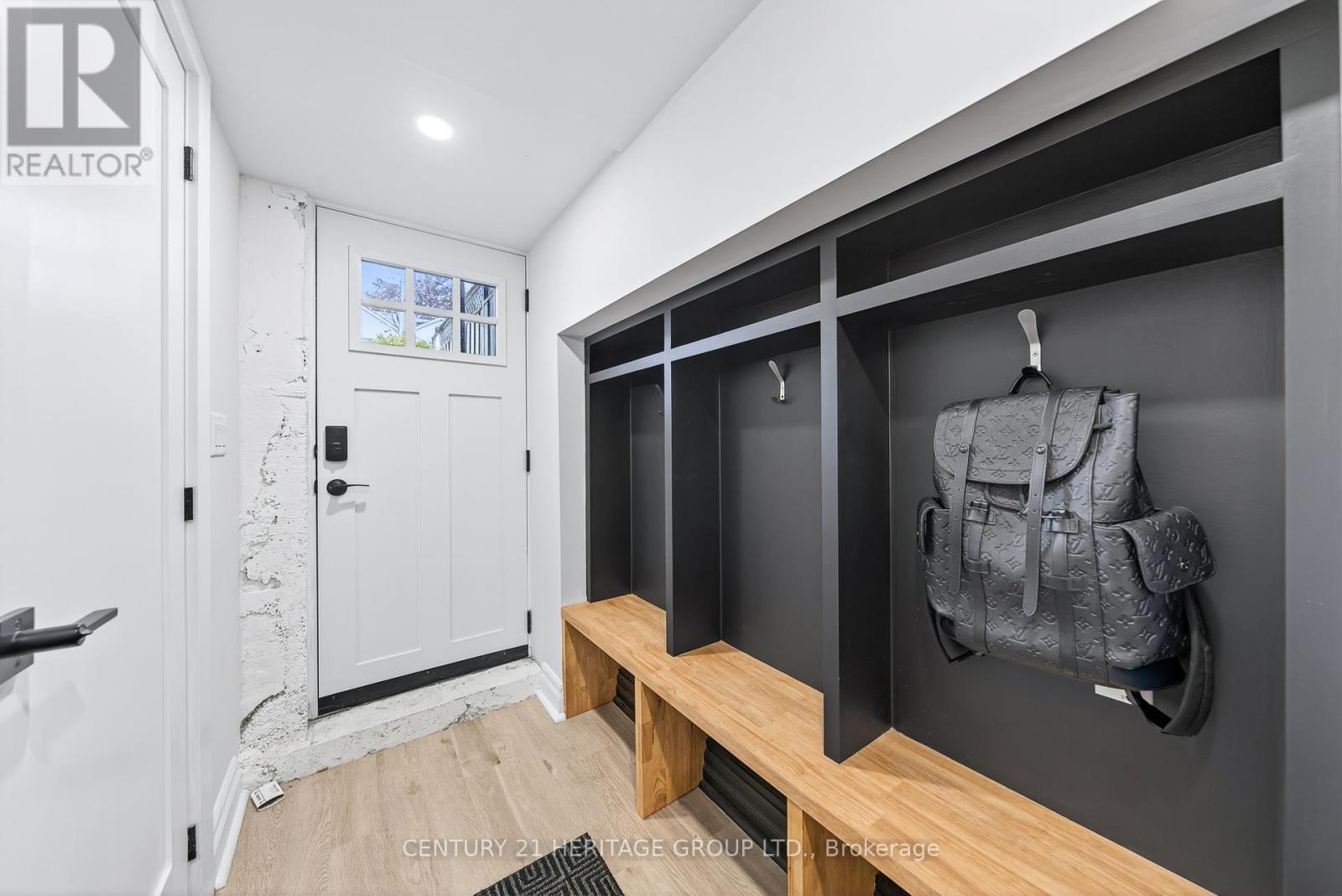 4 Orchard Park Boulevard, Toronto, Ontario  M4L 3E2 - Photo 33 - E12466122