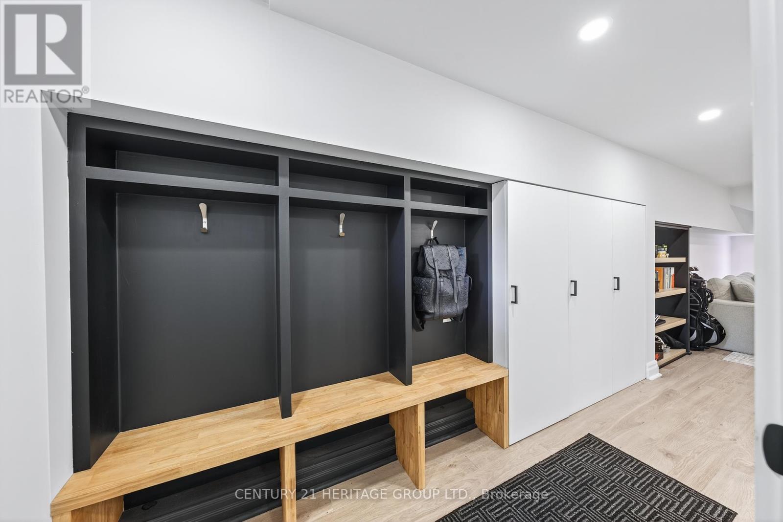 4 Orchard Park Boulevard, Toronto, Ontario  M4L 3E2 - Photo 34 - E12466122
