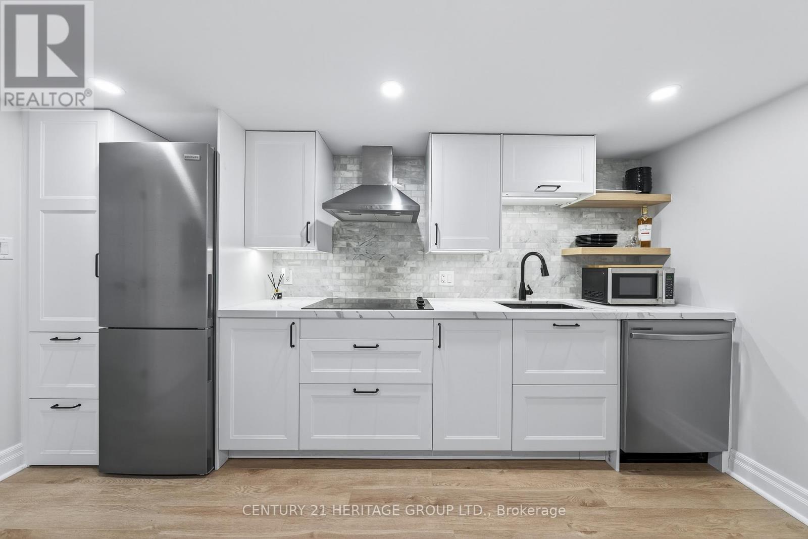 4 Orchard Park Boulevard, Toronto, Ontario  M4L 3E2 - Photo 39 - E12466122