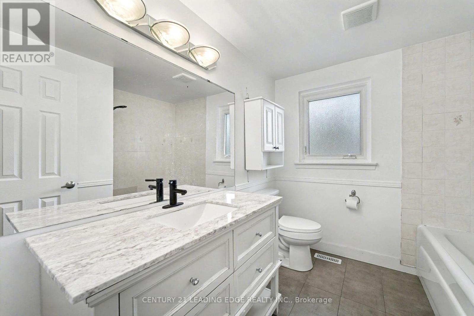 171 Phillip Murray Avenue, Oshawa, Ontario  L1J 1G6 - Photo 10 - E12466142