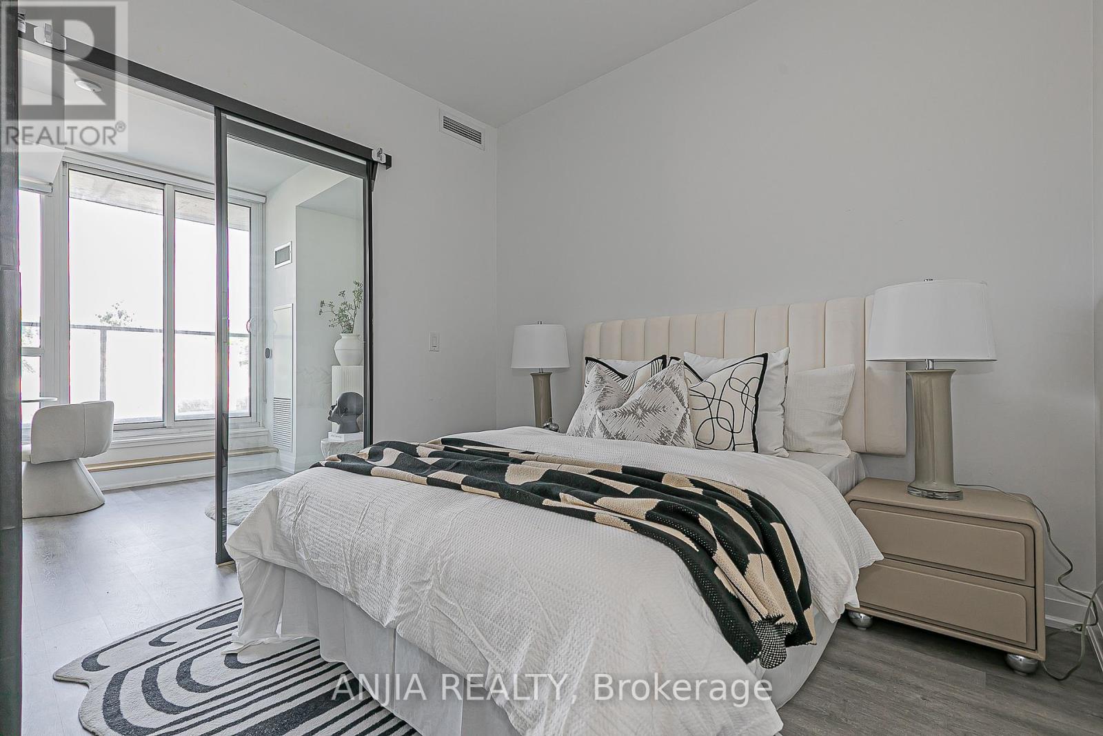 207 - 2369 Danforth Avenue, Toronto (East End-Danforth), Ontario  M4C 0B1 - Photo 6 - E12466170