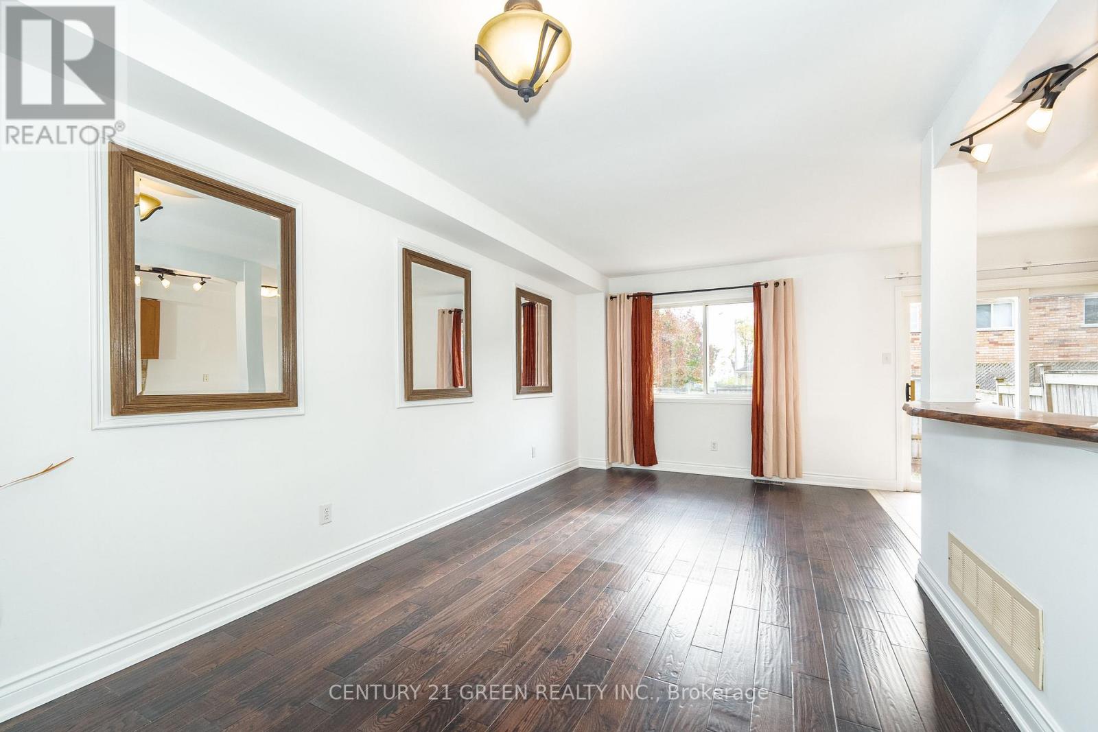 63 Frank Faubert Drive, Toronto, Ontario  M1C 5H8 - Photo 4 - E12466179