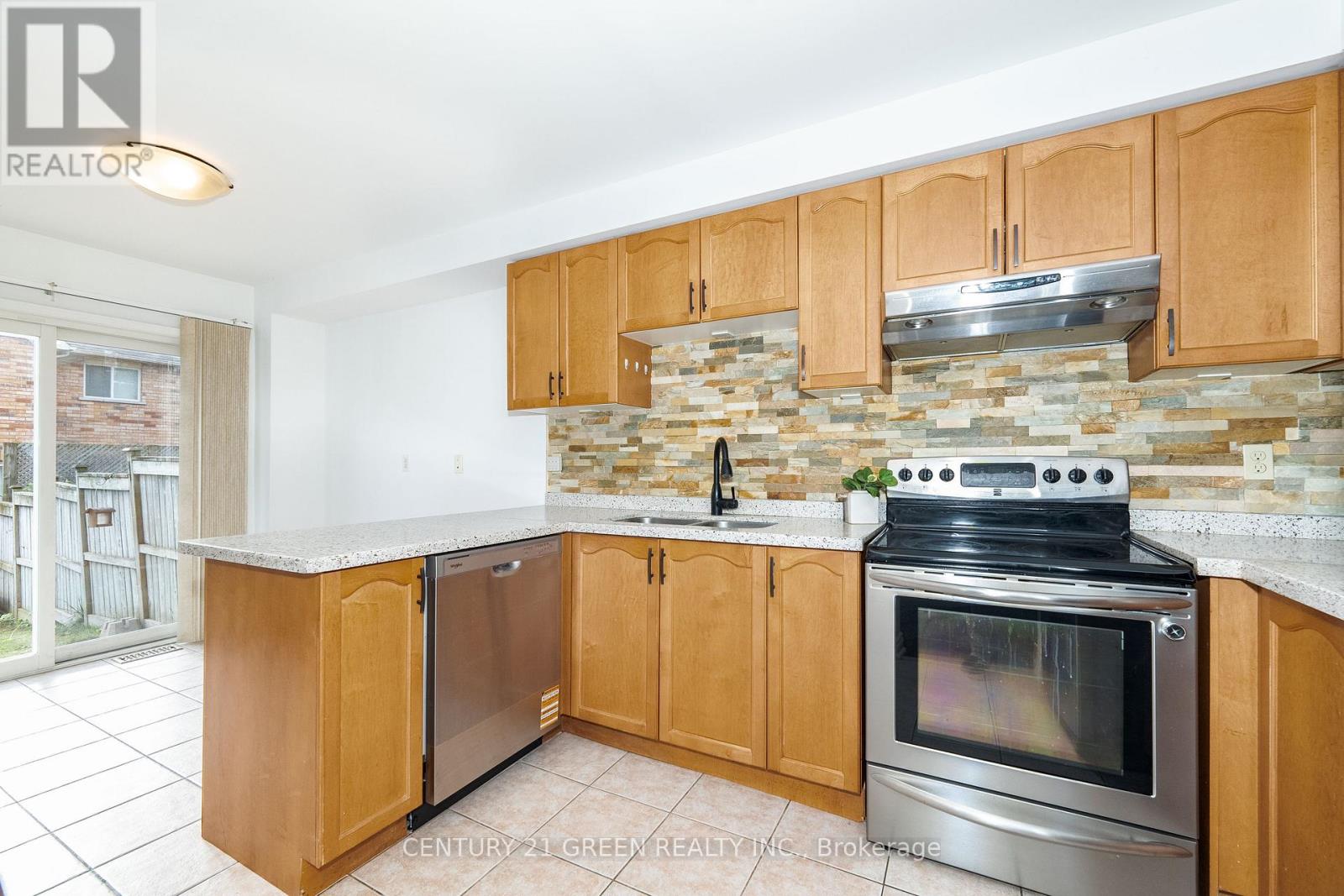 63 Frank Faubert Drive, Toronto, Ontario  M1C 5H8 - Photo 9 - E12466179
