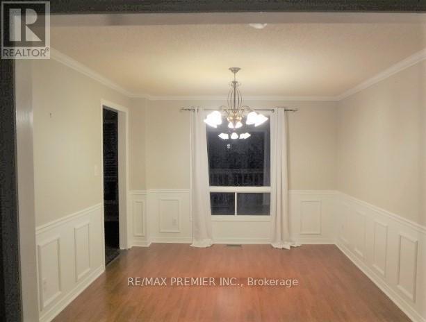 Main - 49 Bassett Boulevard, Whitby, Ontario  L1N 8N5 - Photo 3 - E12466255