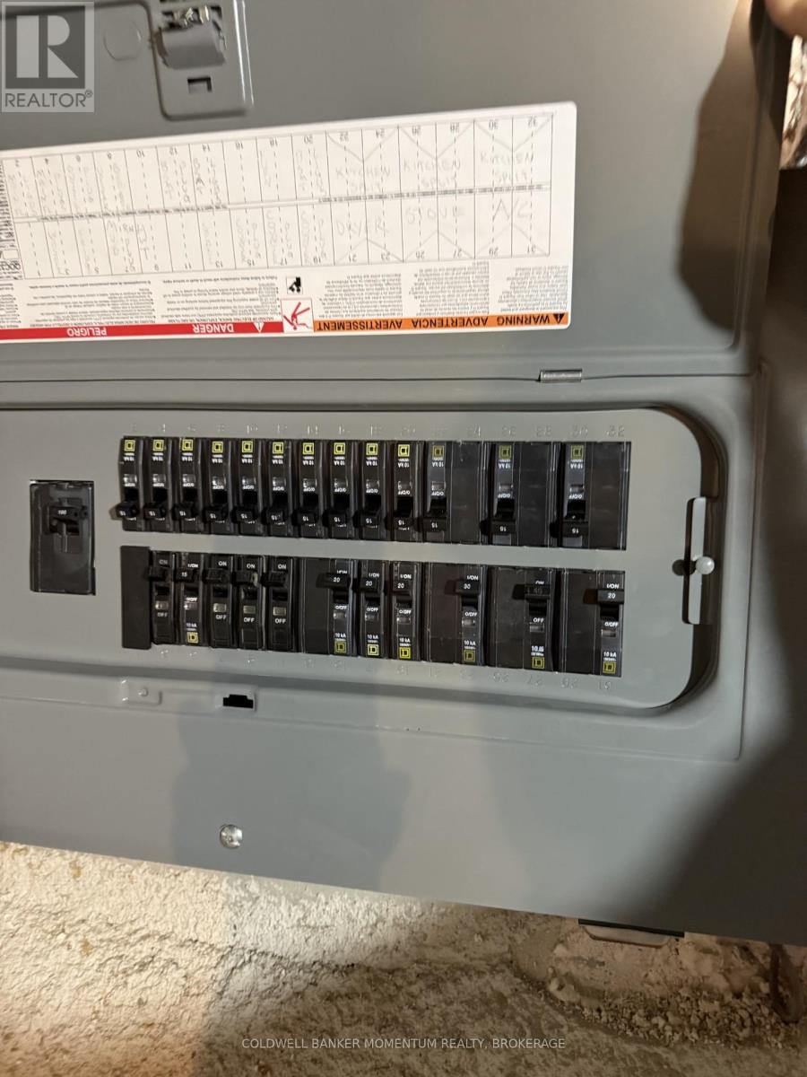 4445 Simcoe Street W, Niagara Falls, Ontario  L2E 1T7 - Photo 15 - X12458035