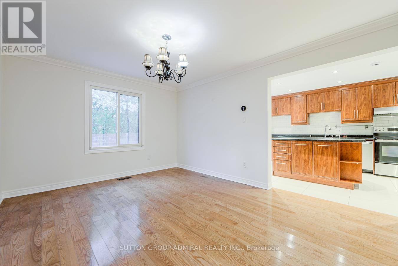 63 Croteau Crescent, Vaughan, Ontario  L4J 5S8 - Photo 12 - N12466118