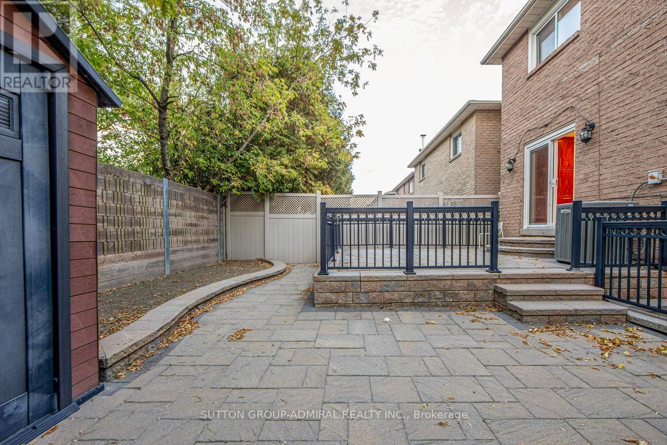 63 Croteau Crescent, Vaughan, Ontario  L4J 5S8 - Photo 47 - N12466118