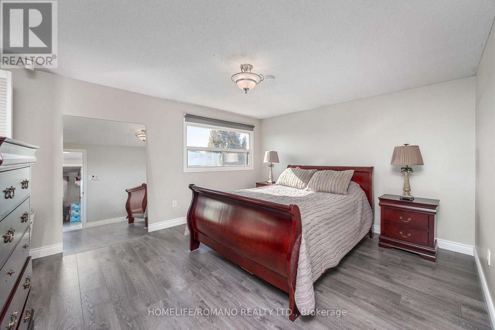 36 Brougham Drive, Vaughan, Ontario  L4L 3E1 - Photo 19 - N12466134