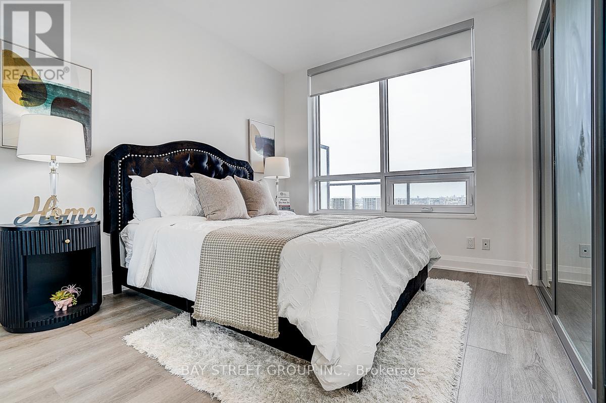 2208 - 18 Water Walk Drive, Markham, Ontario  L3R 6L5 - Photo 27 - N12466148