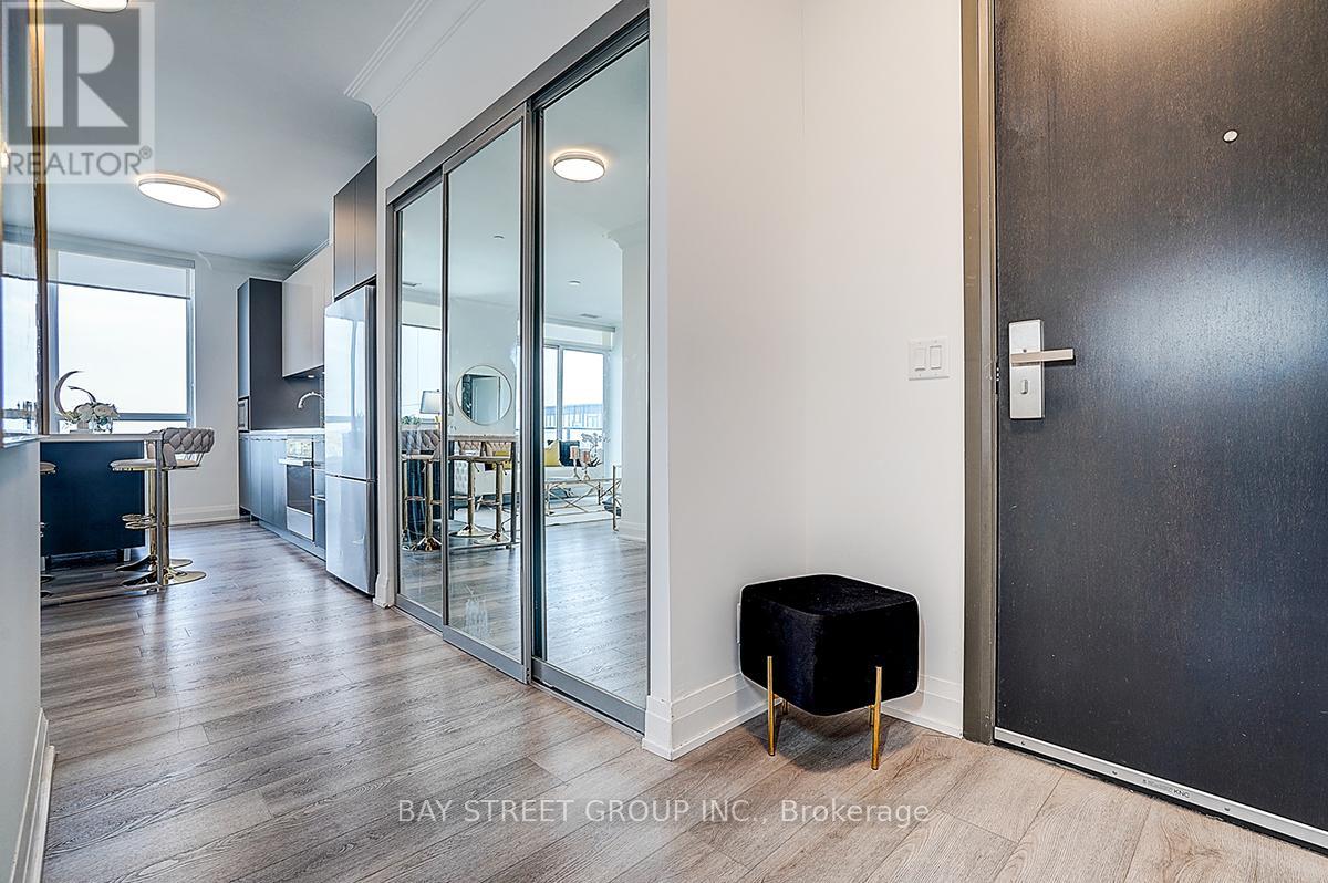 2208 - 18 Water Walk Drive, Markham, Ontario  L3R 6L5 - Photo 4 - N12466148