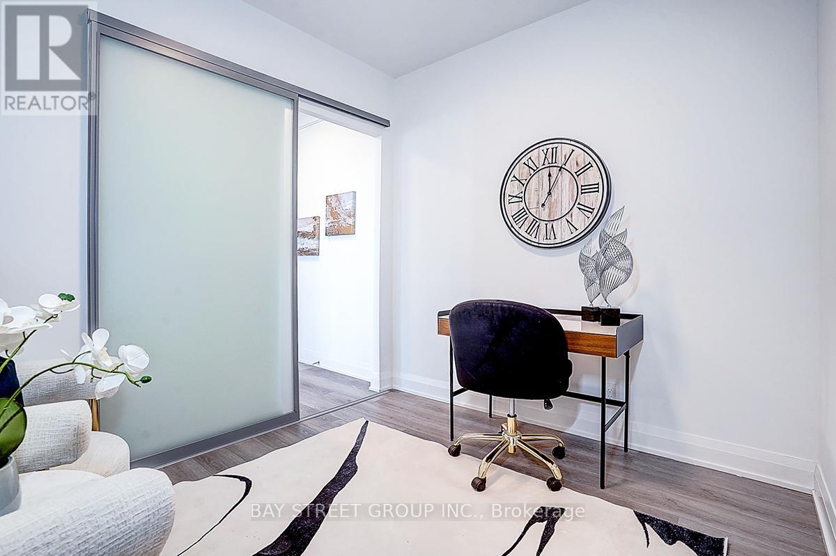 2208 - 18 Water Walk Drive, Markham, Ontario  L3R 6L5 - Photo 7 - N12466148