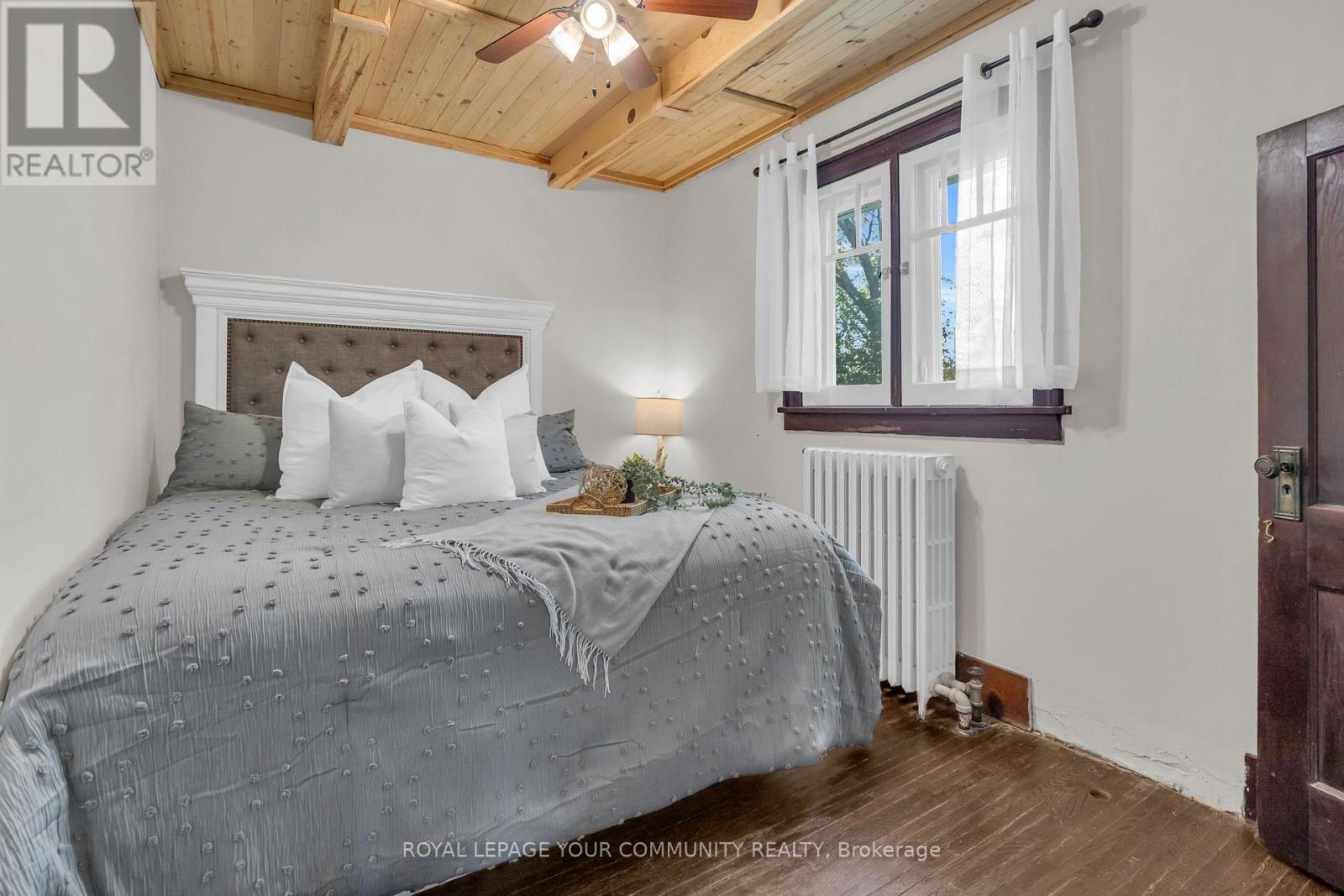 3 Catering Road, Georgina, Ontario  L0E 1R0 - Photo 21 - N12466196