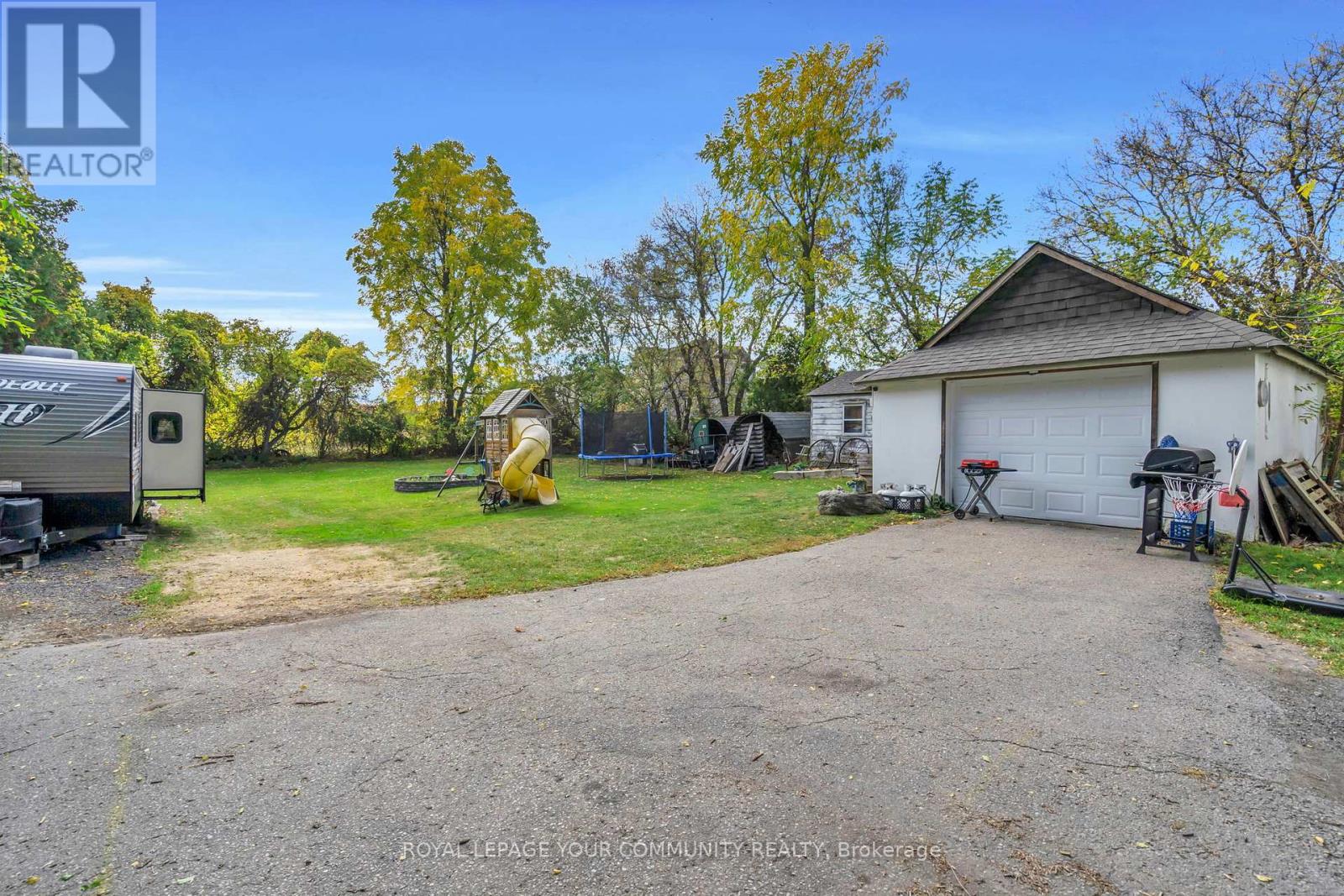 3 Catering Road, Georgina, Ontario  L0E 1R0 - Photo 38 - N12466196