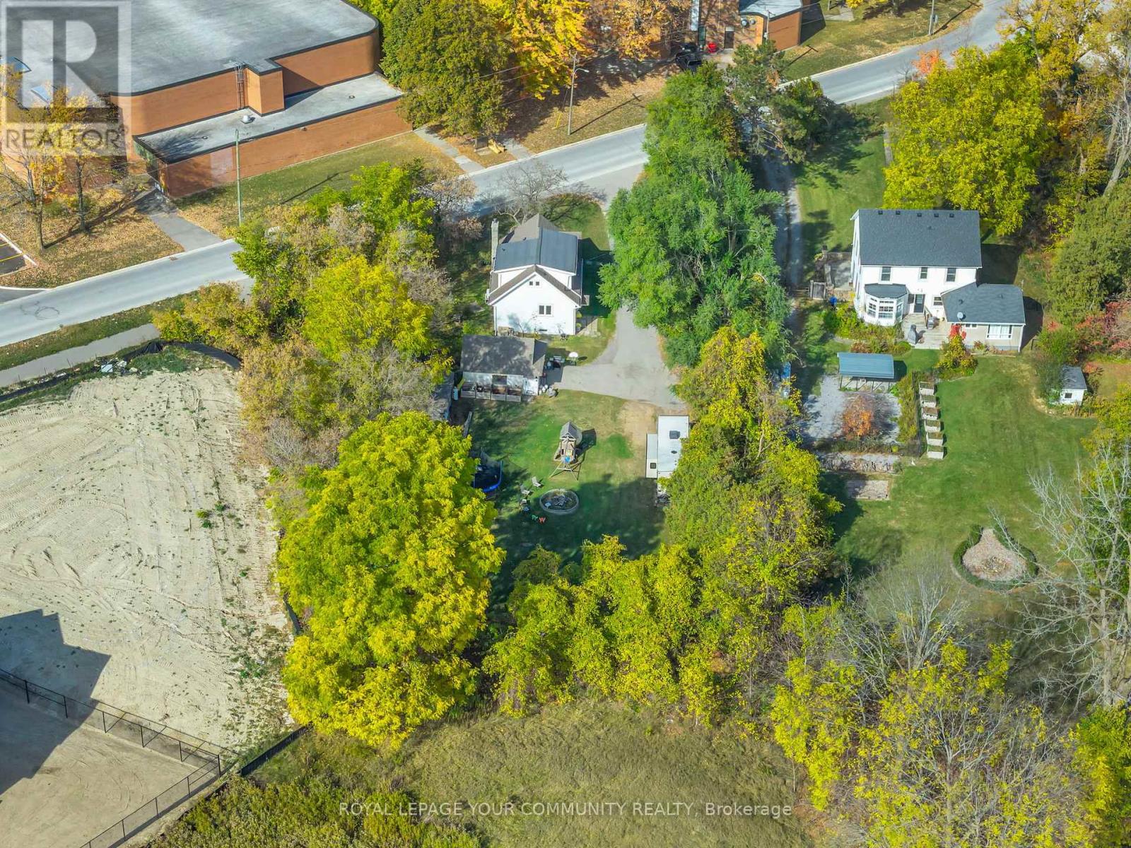 3 Catering Road, Georgina, Ontario  L0E 1R0 - Photo 45 - N12466196