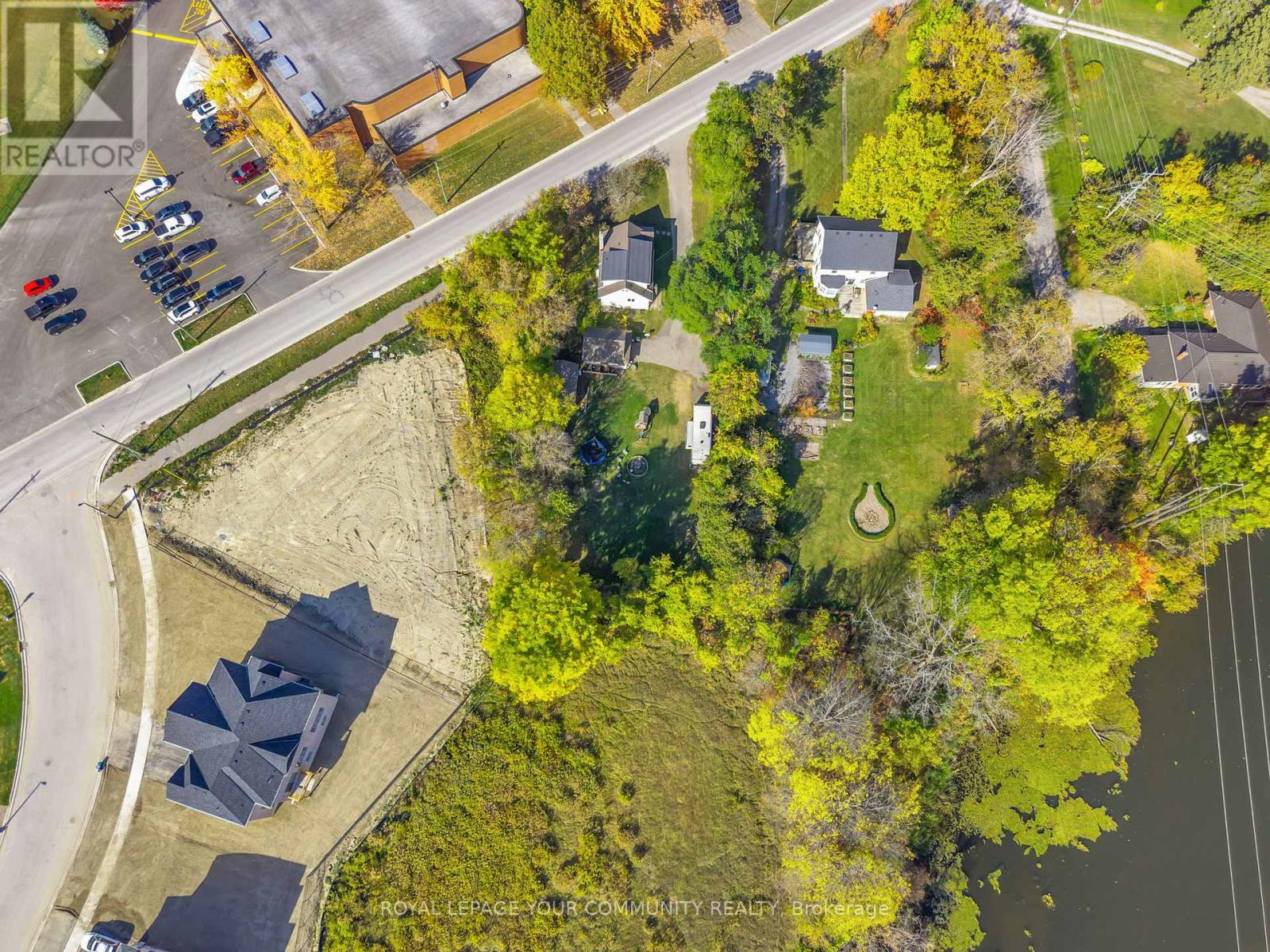 3 Catering Road, Georgina, Ontario  L0E 1R0 - Photo 49 - N12466196