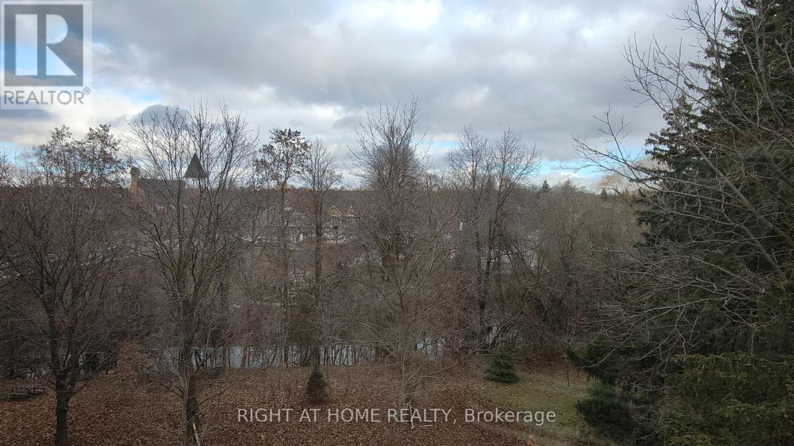 330 - 20 Fred Varley Drive, Markham, Ontario  L3R 1S4 - Photo 7 - N12466213