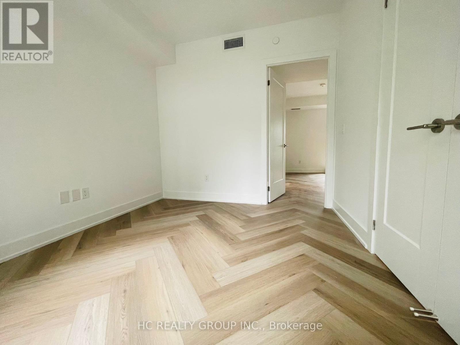 117w - 8 Cedarland Drive, Markham, Ontario  L6G 0H4 - Photo 18 - N12466216