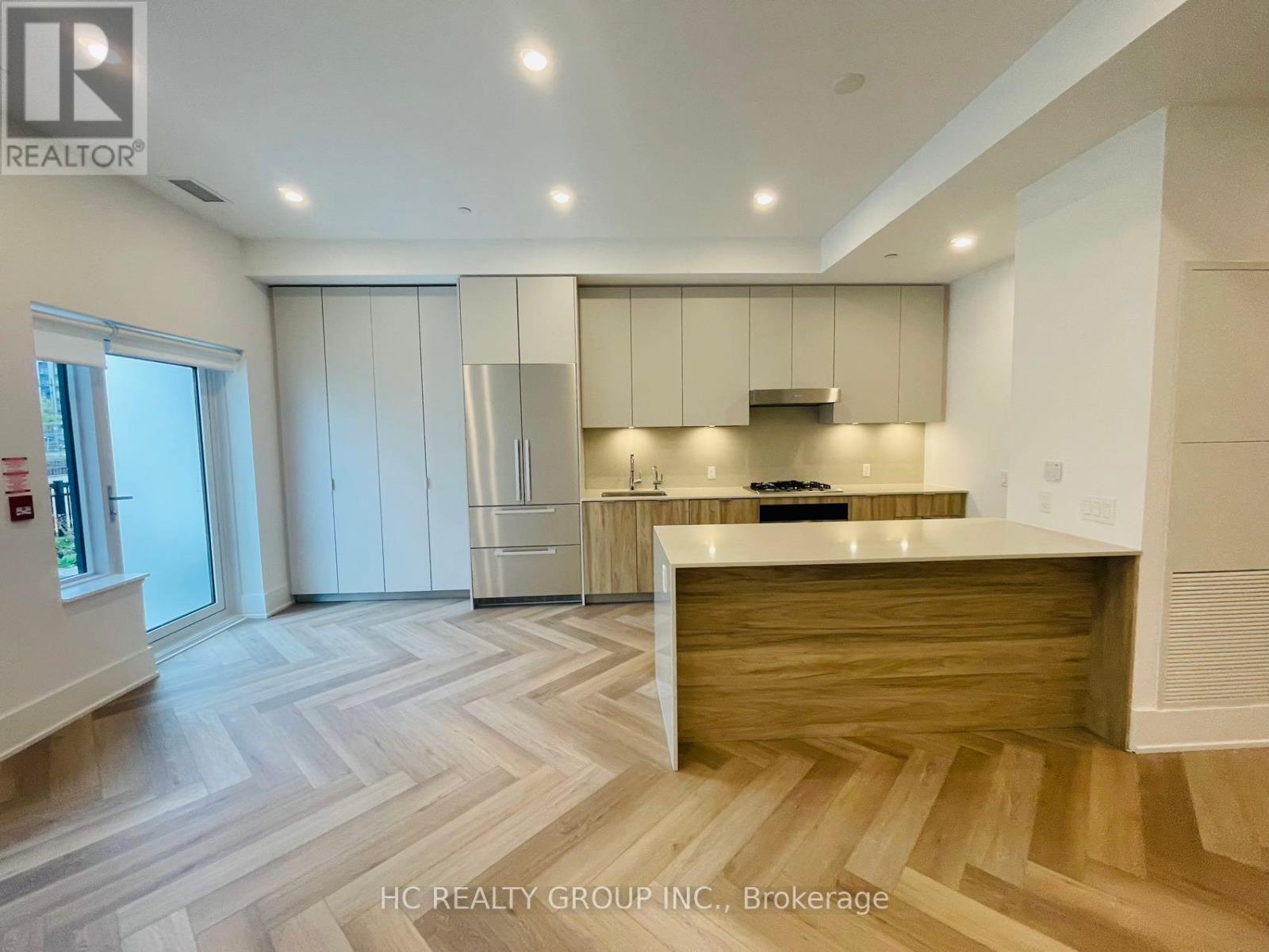 117w - 8 Cedarland Drive, Markham, Ontario  L6G 0H4 - Photo 6 - N12466216