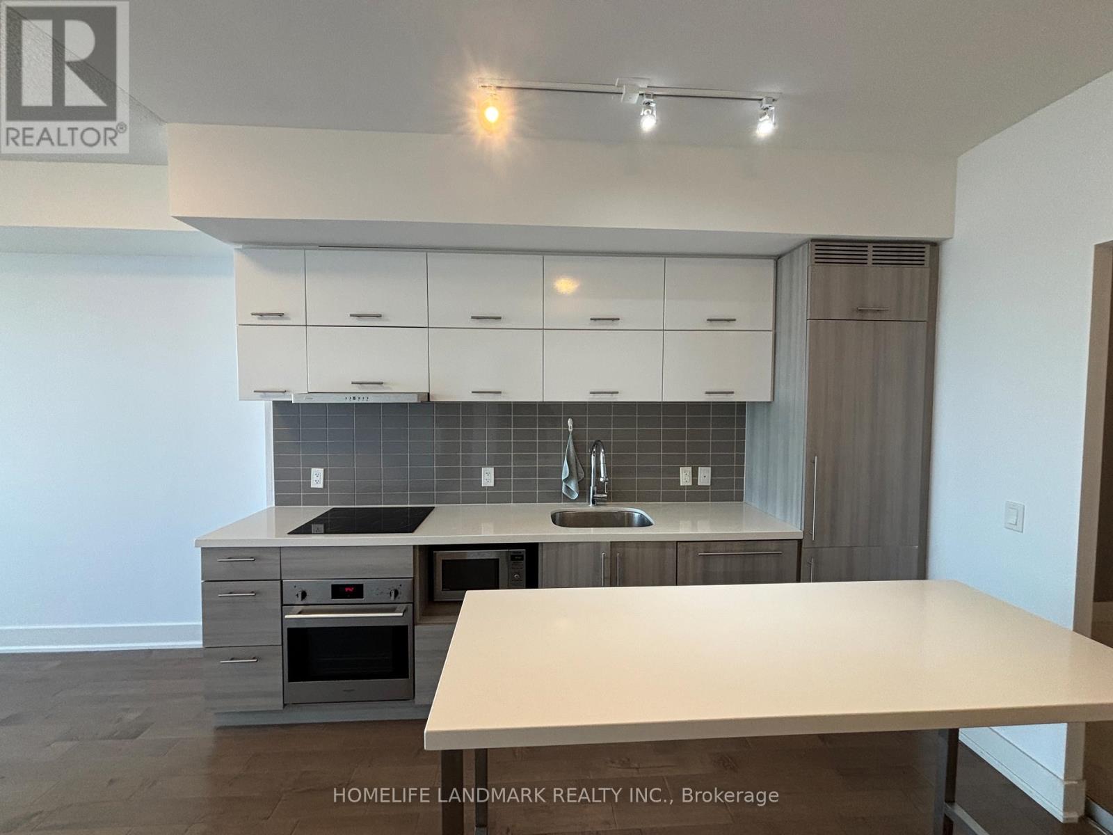 1208 - 8081 Birchmount Road, Markham, Ontario  L6G 0G5 - Photo 9 - N12466244