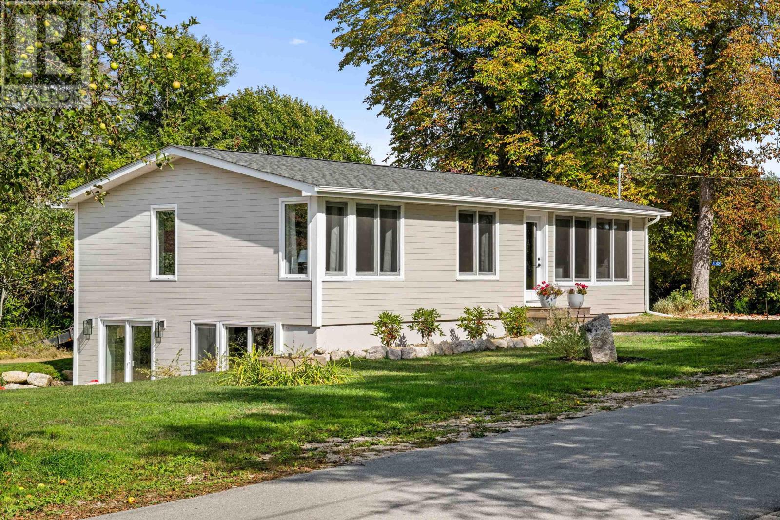 132 Regent Street, Chester, Nova Scotia  B0J 1J0 - Photo 1 - 202509205