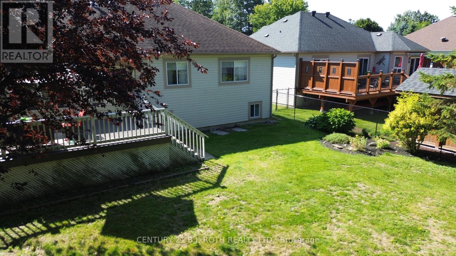 7 Trailwood Place, Wasaga Beach, Ontario  L9Z 1M6 - Photo 31 - S12466186
