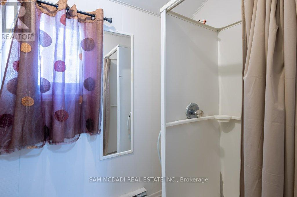 5 River Road E, Wasaga Beach, Ontario  L9Z 2L1 - Photo 16 - S12466252