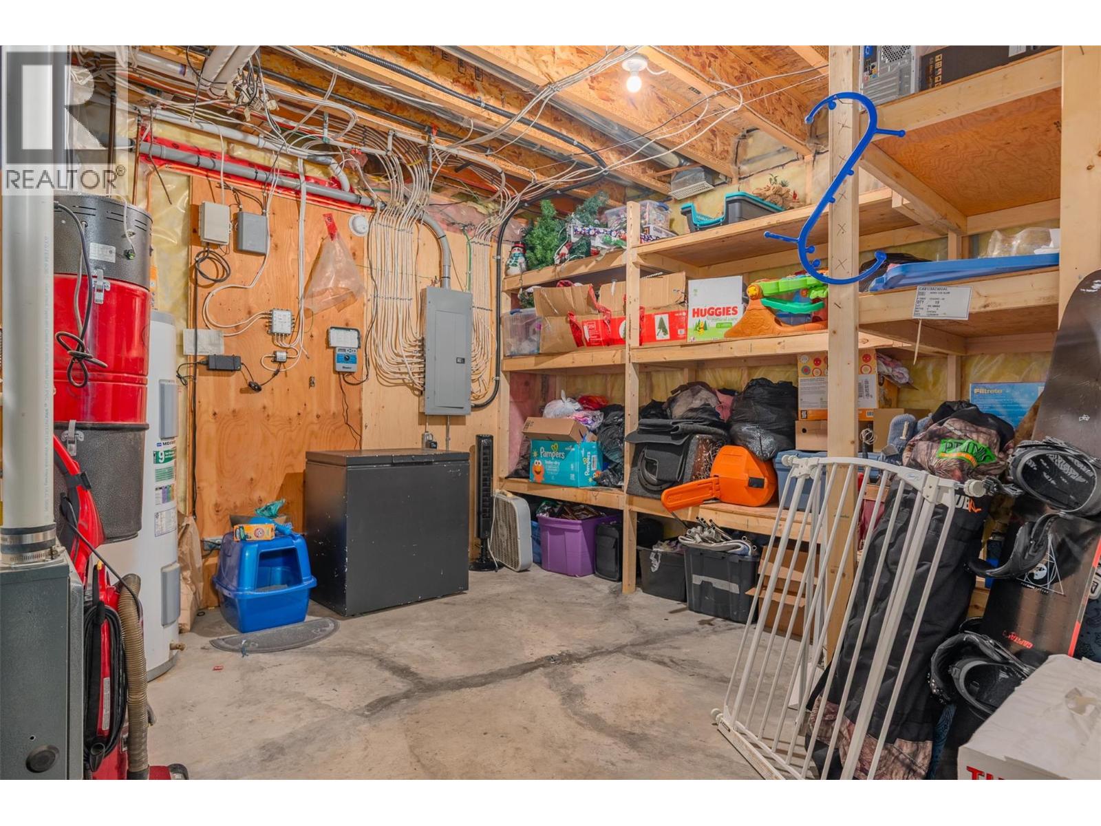 1518 3b Highway, Fruitvale, British Columbia  V0G 1L1 - Photo 25 - 10365751