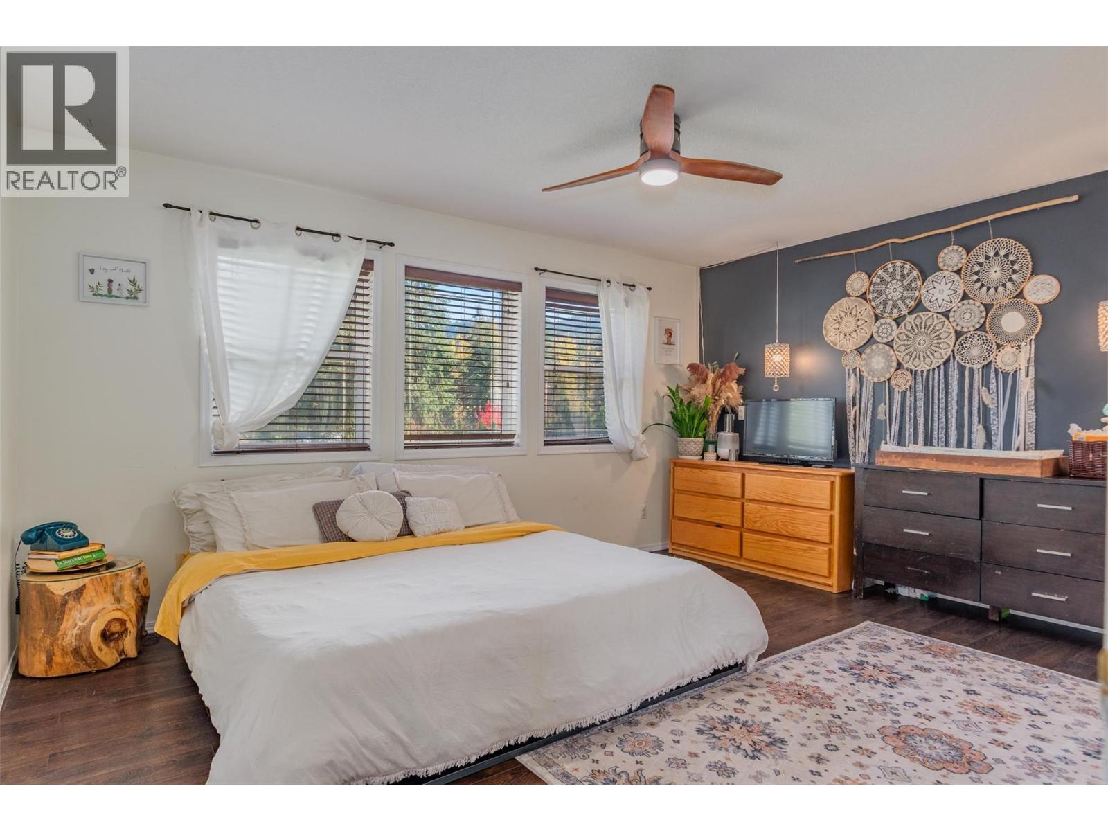 1518 3b Highway, Fruitvale, British Columbia  V0G 1L1 - Photo 10 - 10365751