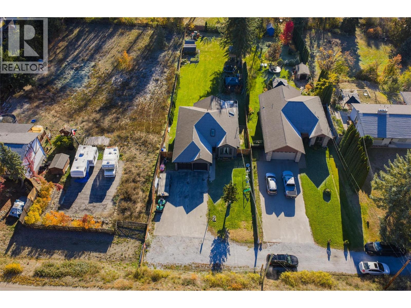 1518 3b Highway, Fruitvale, British Columbia  V0G 1L1 - Photo 4 - 10365751