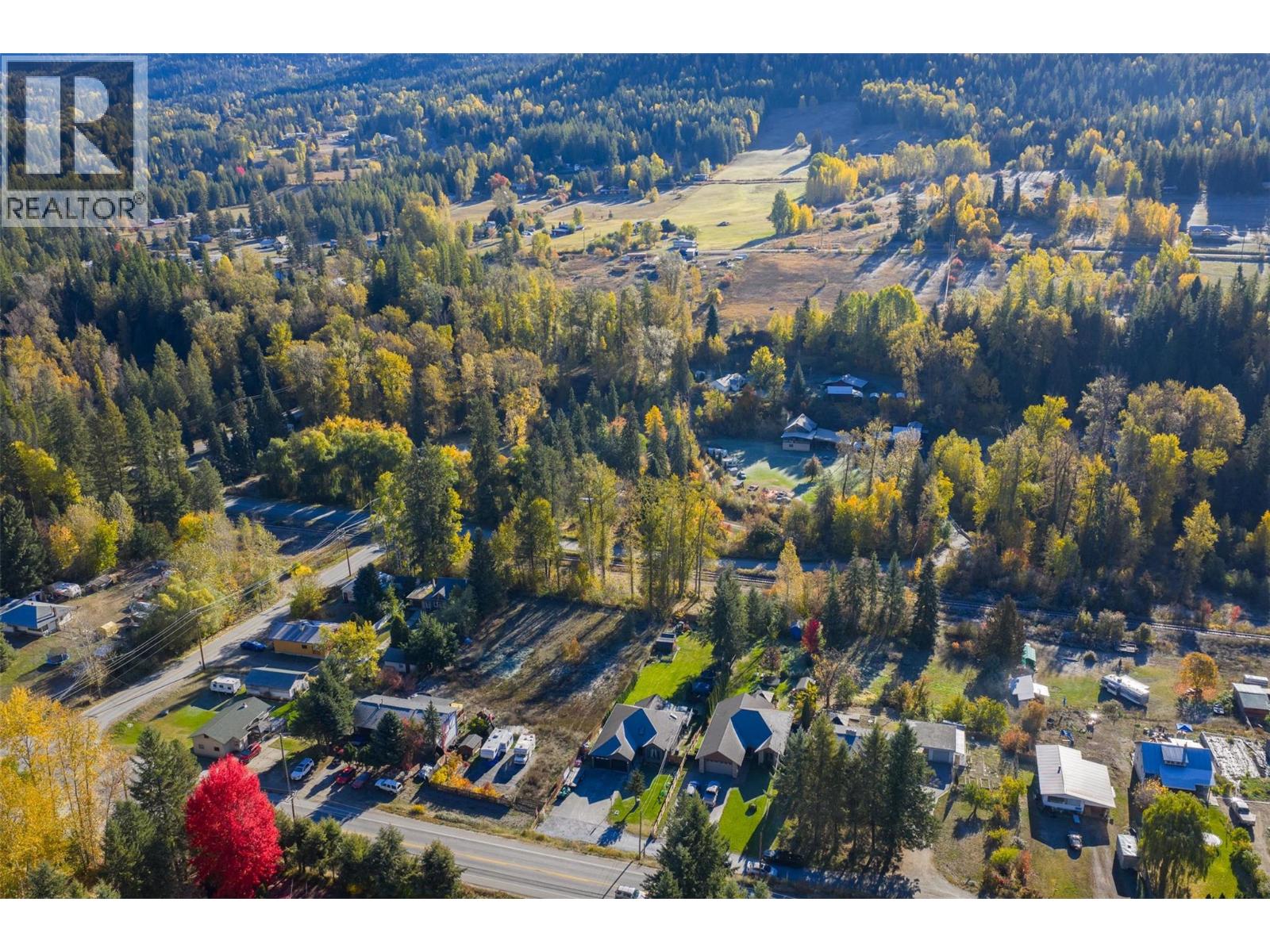 1518 3b Highway, Fruitvale, British Columbia  V0G 1L1 - Photo 49 - 10365751