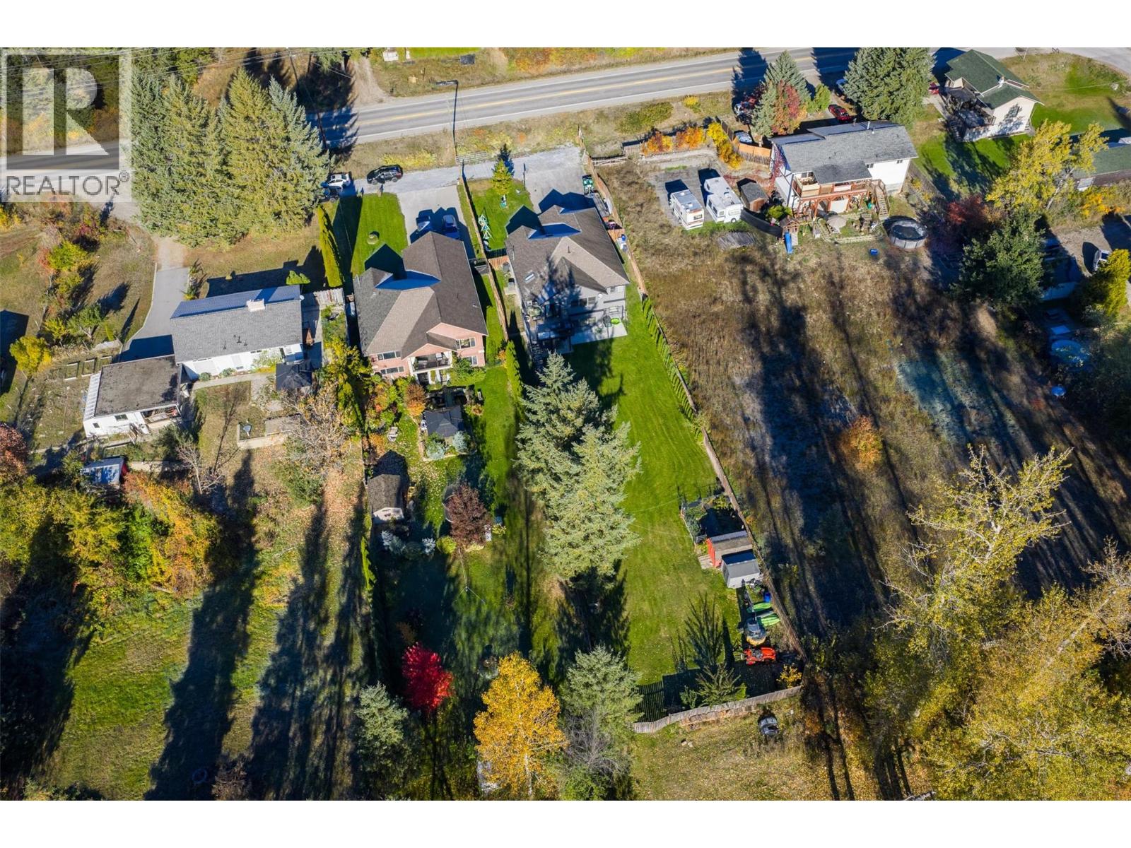 1518 3b Highway, Fruitvale, British Columbia  V0G 1L1 - Photo 43 - 10365751