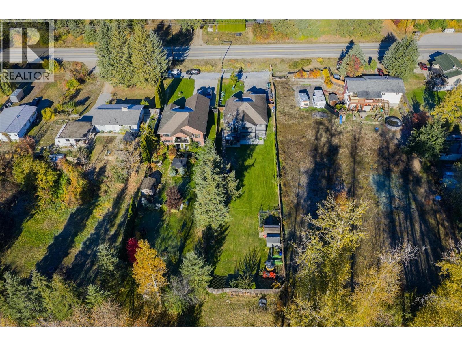 1518 3b Highway, Fruitvale, British Columbia  V0G 1L1 - Photo 44 - 10365751