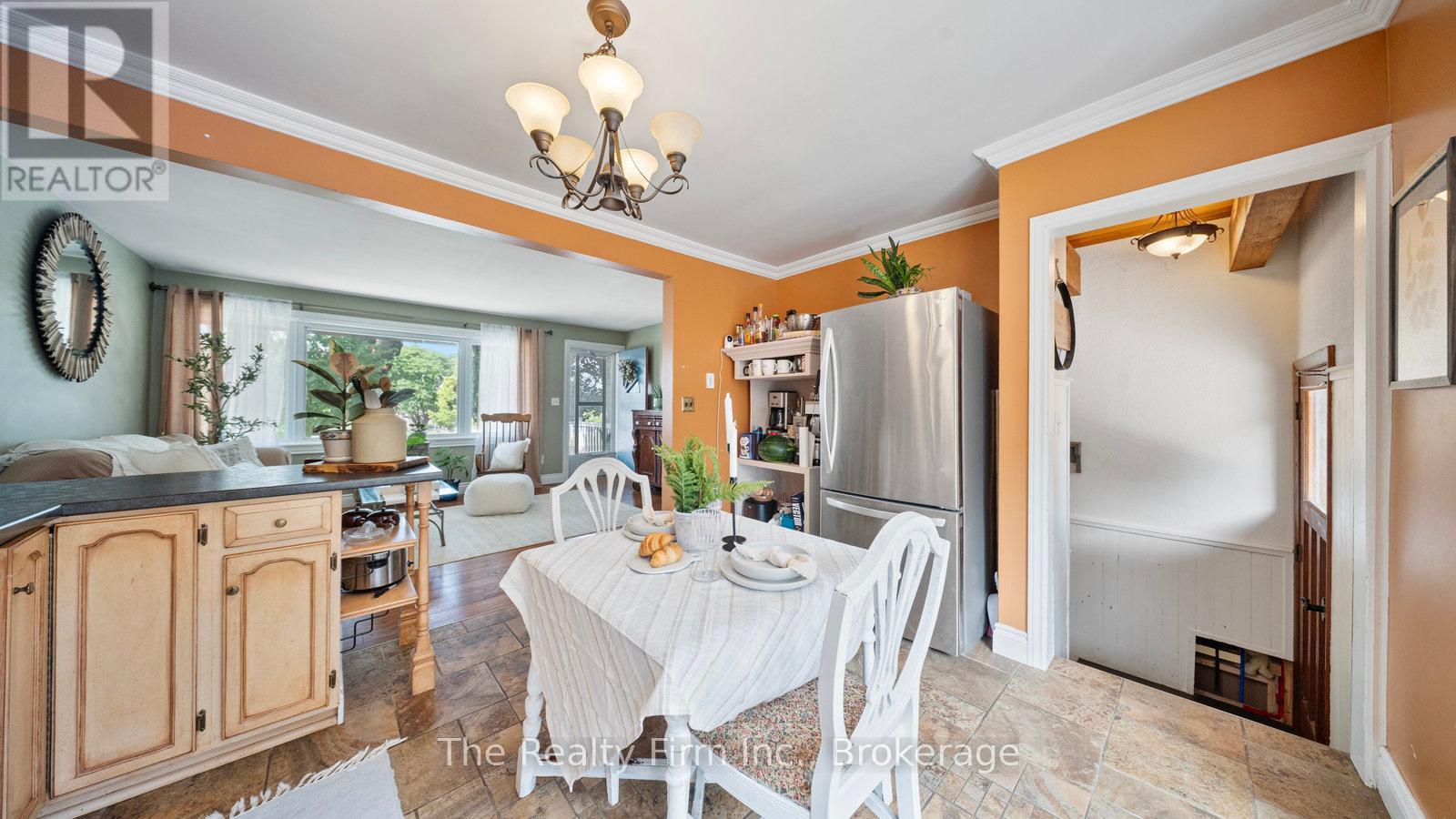 912 Alice Street, Woodstock, Ontario  N4S 2J6 - Photo 19 - X12366268