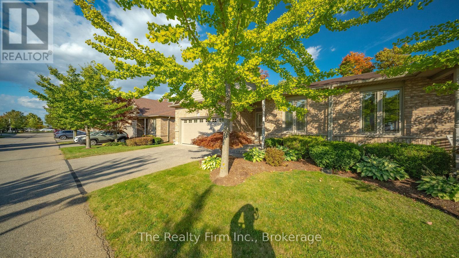 20 - 540 Spitfire Street, Woodstock, Ontario  N4T 0C2 - Photo 4 - X12450382