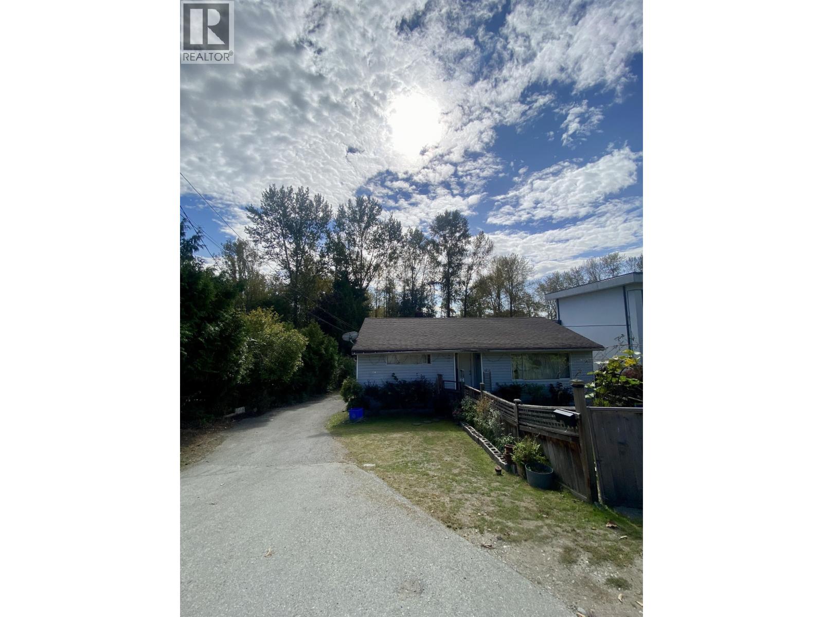 4614 Marine Drive, Burnaby, British Columbia  V5J 3G2 - Photo 1 - R3059031