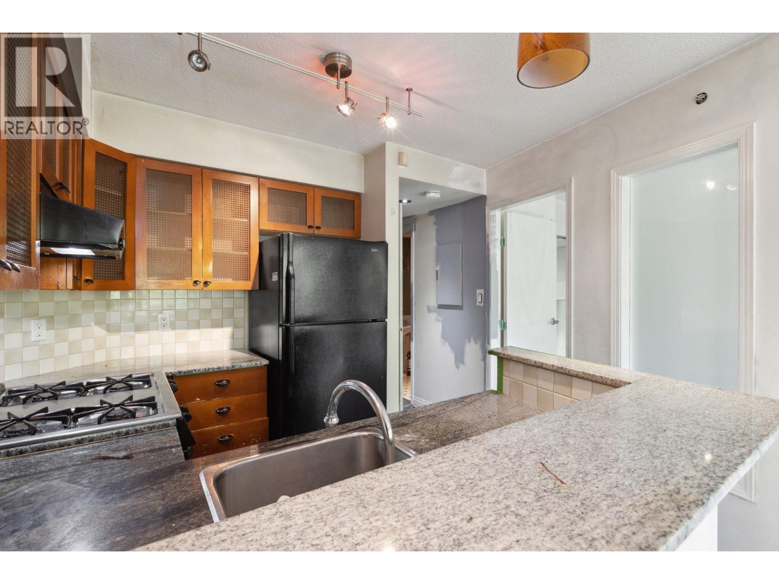301 55 Alexander Street, Vancouver, British Columbia  V6A 1B2 - Photo 11 - R3059092