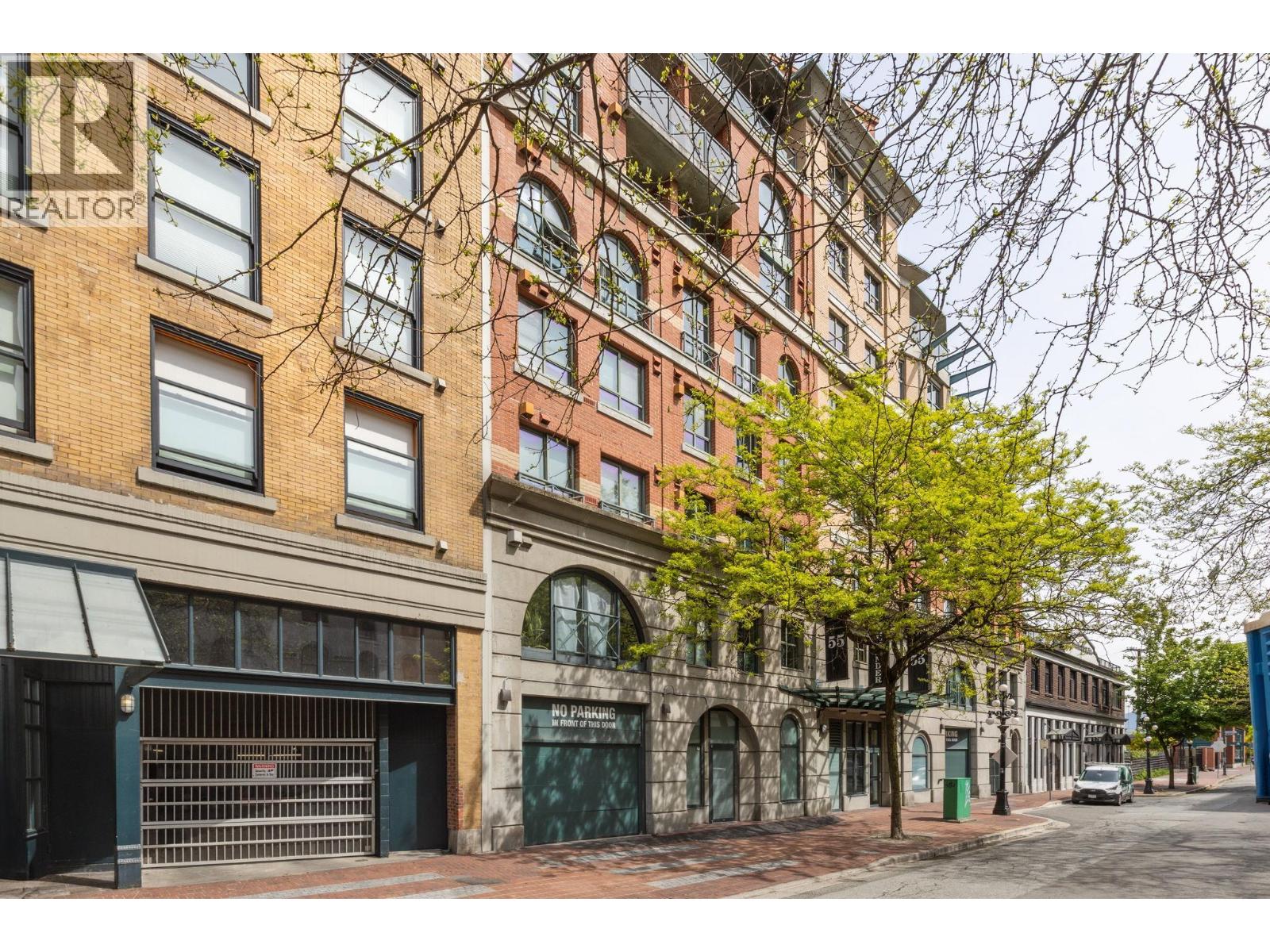 301 55 Alexander Street, Vancouver, British Columbia  V6A 1B2 - Photo 3 - R3059092