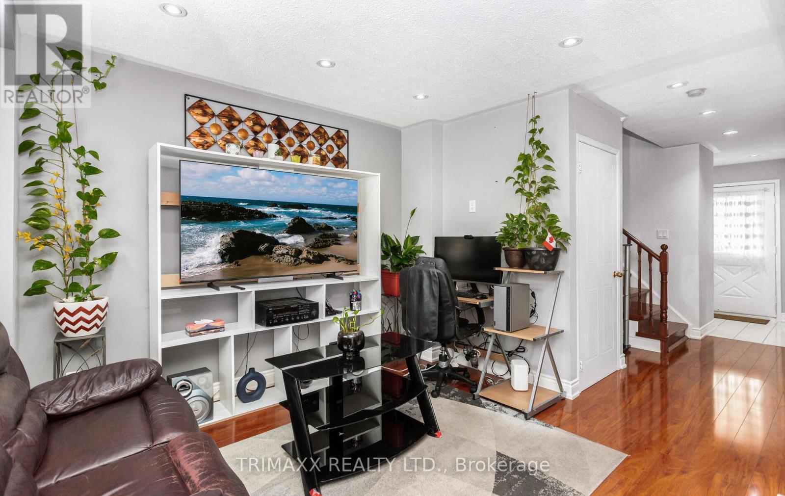 62 Brisbane Court, Brampton, Ontario  L6R 1V4 - Photo 10 - W12466115