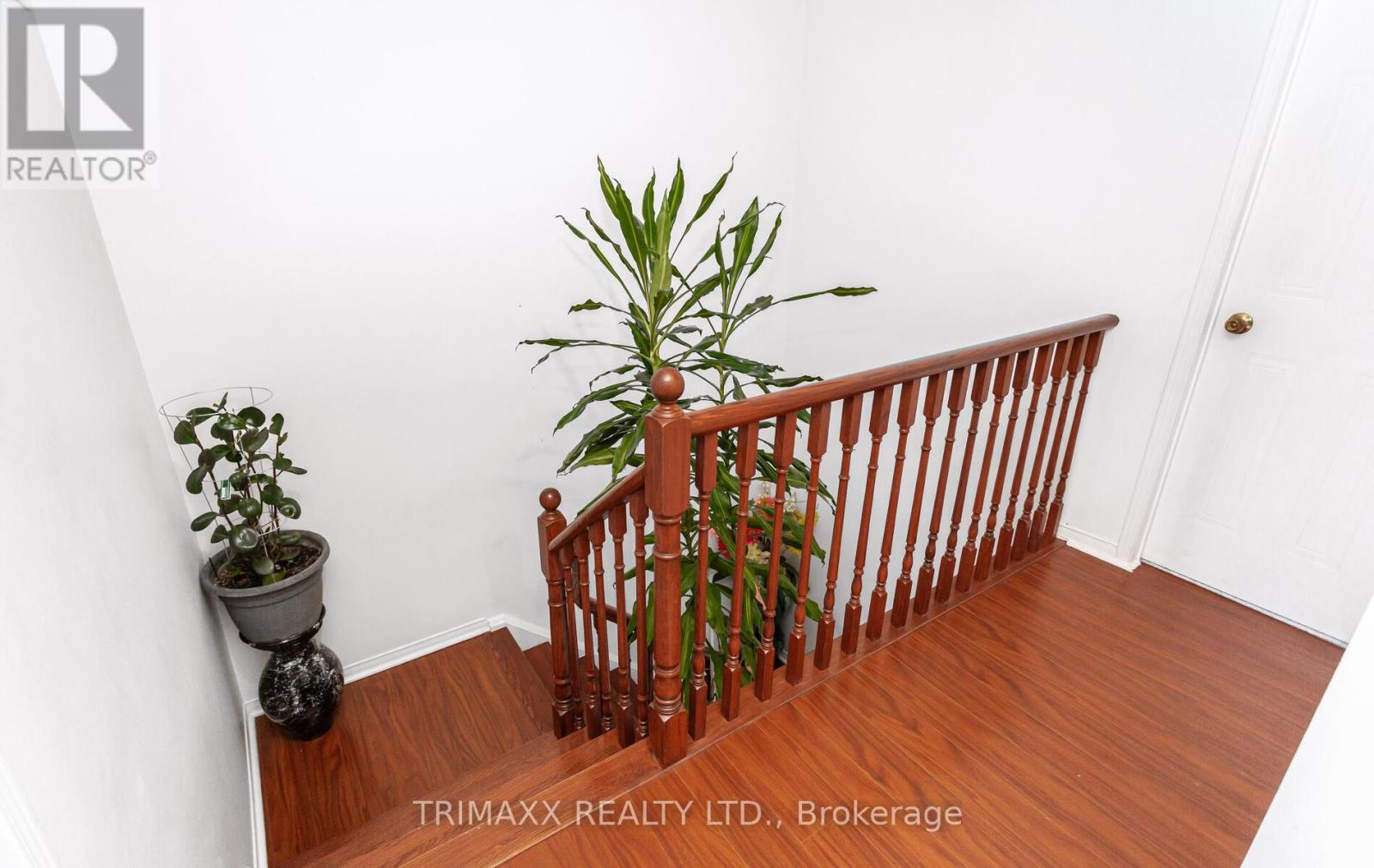 62 Brisbane Court, Brampton, Ontario  L6R 1V4 - Photo 21 - W12466115