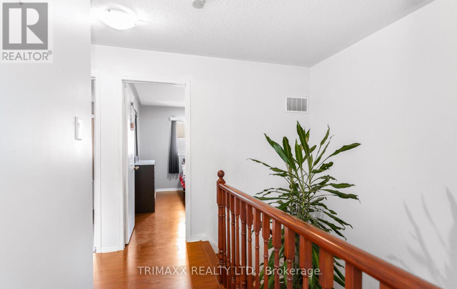 62 Brisbane Court, Brampton, Ontario  L6R 1V4 - Photo 29 - W12466115