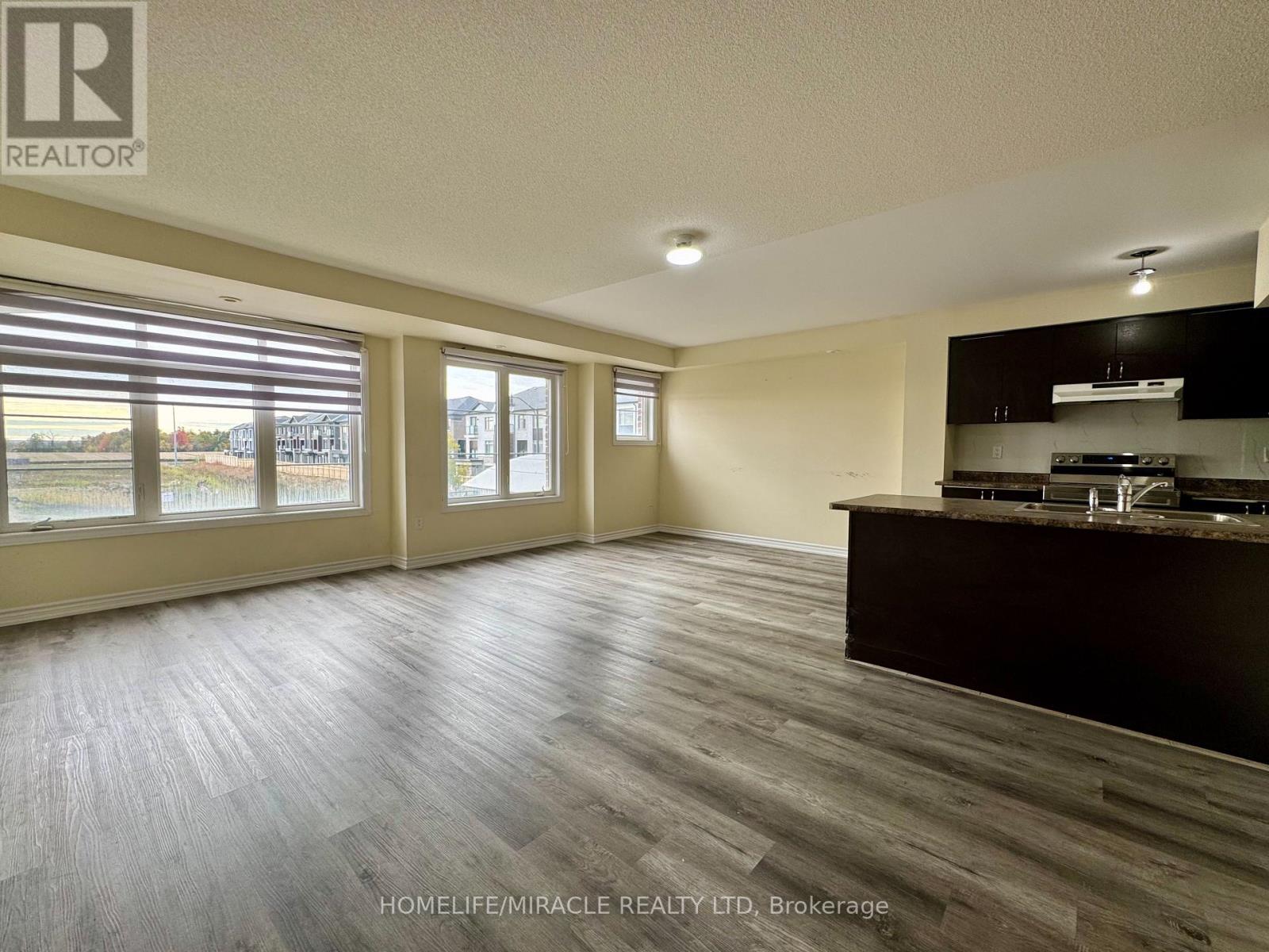 5 - 200 Veterans Drive, Brampton, Ontario  L7A 4S6 - Photo 14 - W12466129