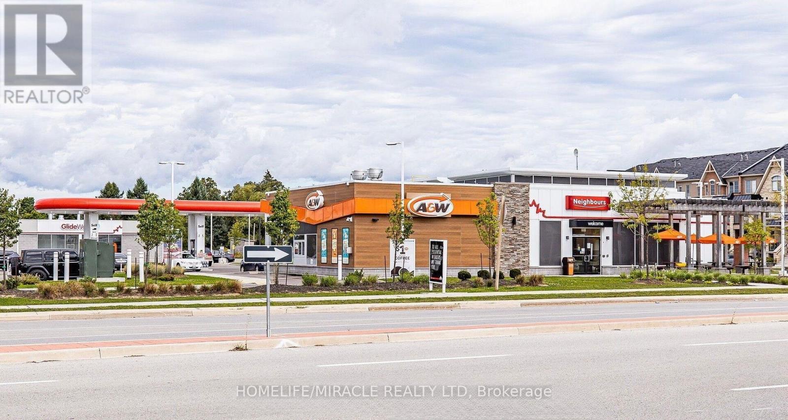 5 - 200 Veterans Drive, Brampton, Ontario  L7A 4S6 - Photo 30 - W12466129