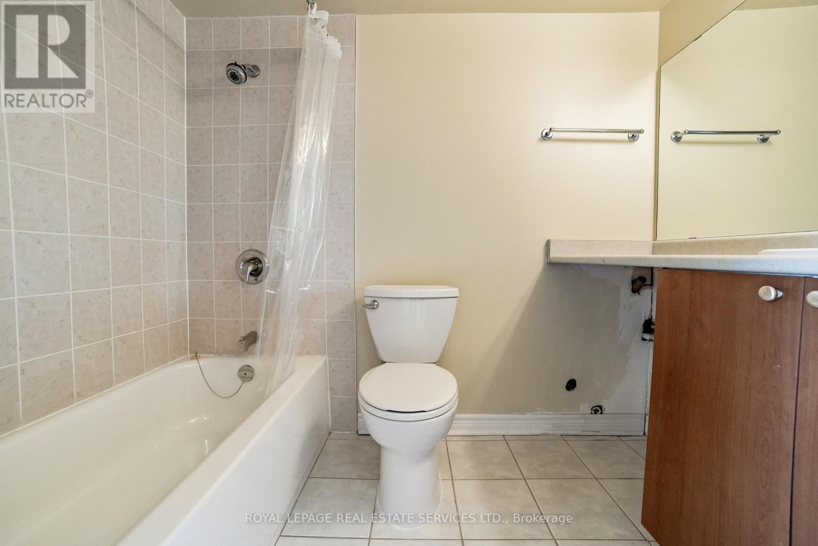 311 - 3501 Glen Erin Drive, Mississauga, Ontario  L5L 2E9 - Photo 12 - W12466175