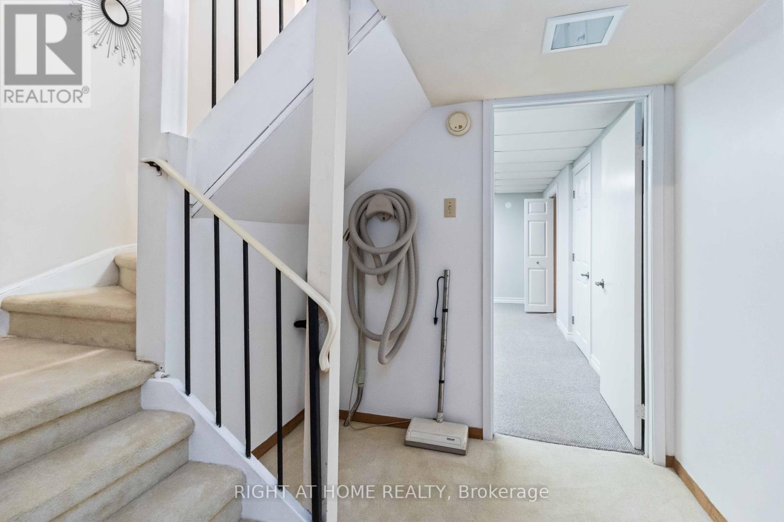 3512 Ash Row Crescent, Mississauga, Ontario  L5L 1K4 - Photo 21 - W12466215