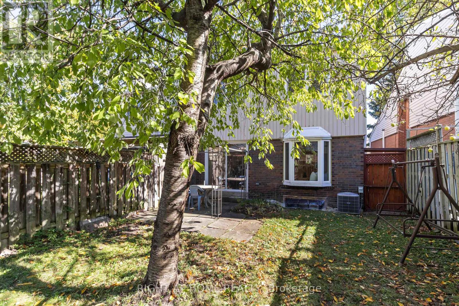 3512 Ash Row Crescent, Mississauga, Ontario  L5L 1K4 - Photo 25 - W12466215