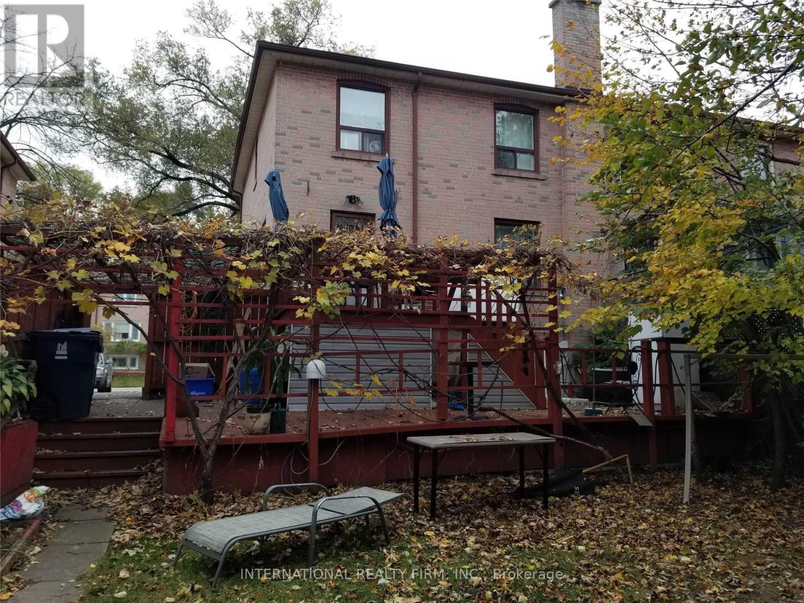 57 Edinborough Court, Toronto, Ontario  M6N 2E9 - Photo 11 - W12466248
