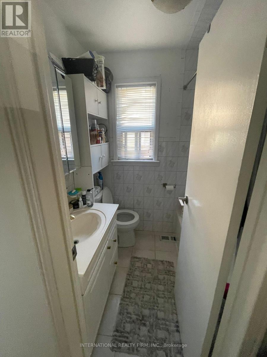 57 Edinborough Court, Toronto, Ontario  M6N 2E9 - Photo 8 - W12466248
