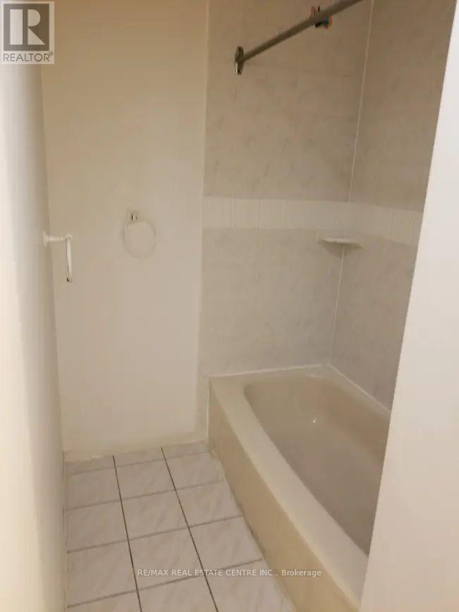 Bsmt - 3579 Copernicus Drive, Mississauga, Ontario  L5B 3L3 - Photo 10 - W12466249
