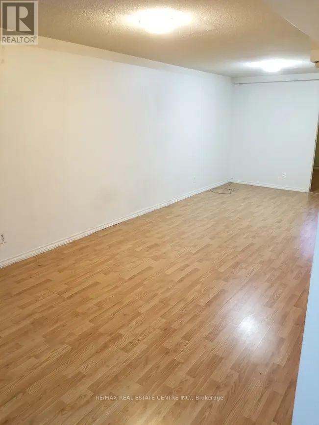 Bsmt - 3579 Copernicus Drive, Mississauga, Ontario  L5B 3L3 - Photo 4 - W12466249