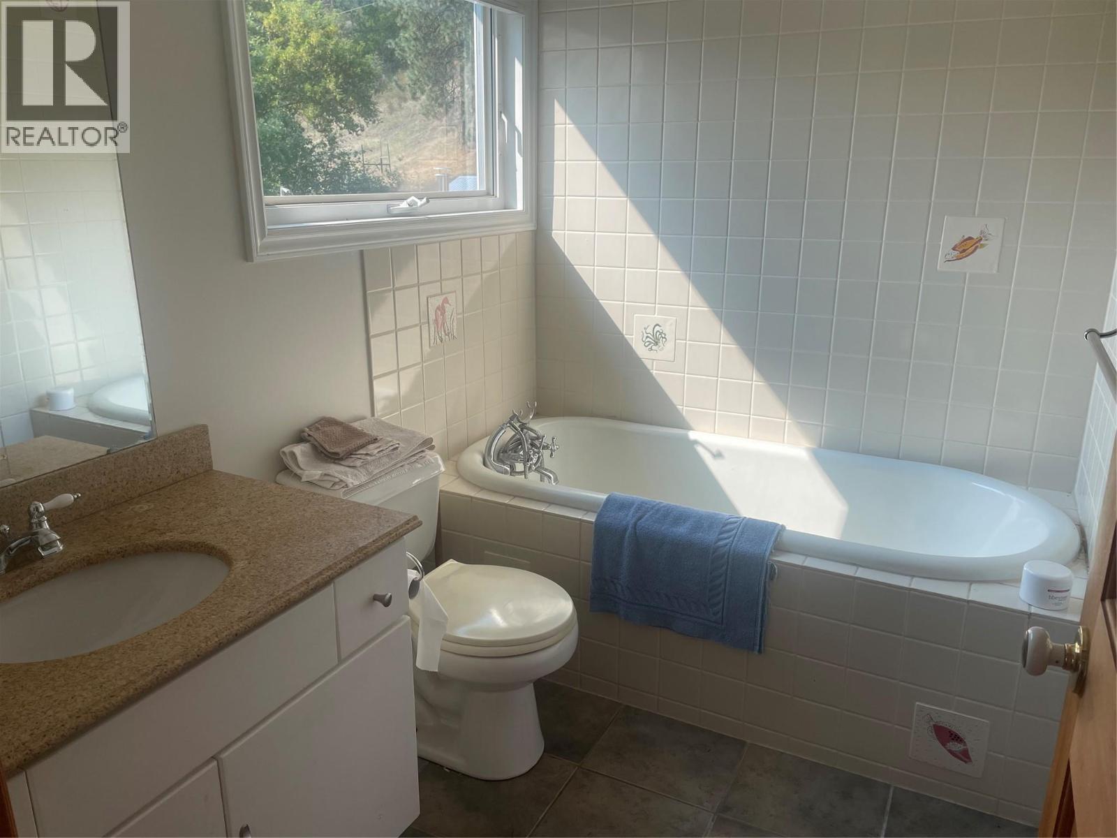 3450 Hardy Mountain Road, Grand Forks, British Columbia  V0H 1H2 - Photo 23 - 10361869